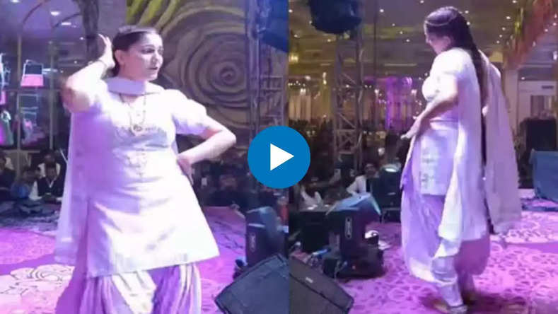 Sapna Choudhary Dance Video: सफेद सलवार-सूट में सपना चौधरी ने घूंघट काढ़कर किया दमदार डांस, ठुमके देख मदहोश हुए लोग