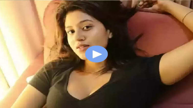Anjali Arora का बेहद बोल्ड वीडियो सोशल मीडिया पर हुआ वायरल, देखकर यूजर्स के उड़े होश