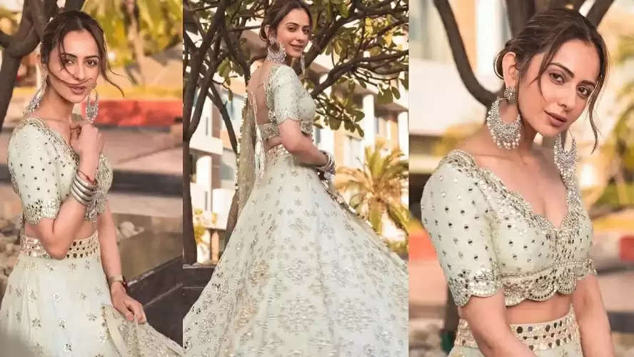 Rakul Preet Singh Bold Look रकुल प्रीत सिंह ने फैन्स को दिखाया अपना हॉट अवतार तस्वीरें देख लोग